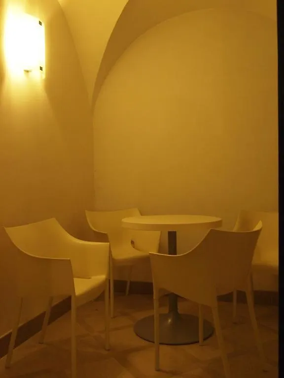 Hotel Moderno Trapani 2*,  Italy