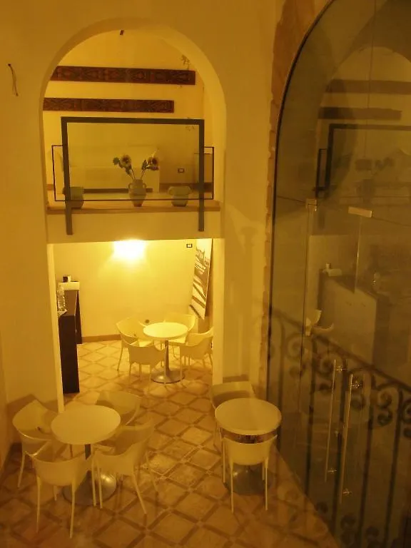 Hotel Moderno Trapani 2*,